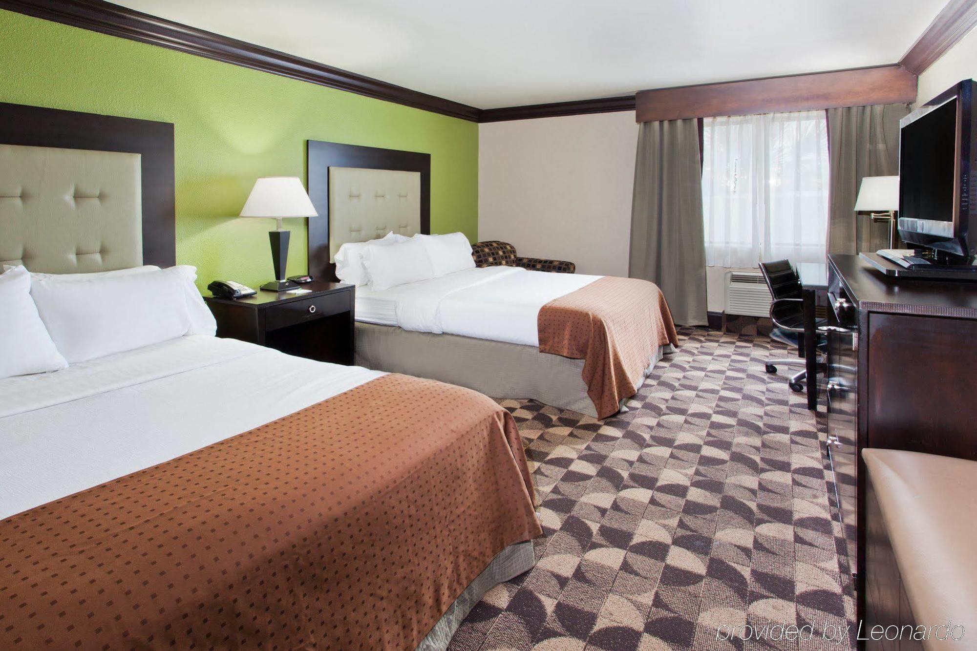 Delta Hotels By Marriott Columbia Northeast エクステリア 写真