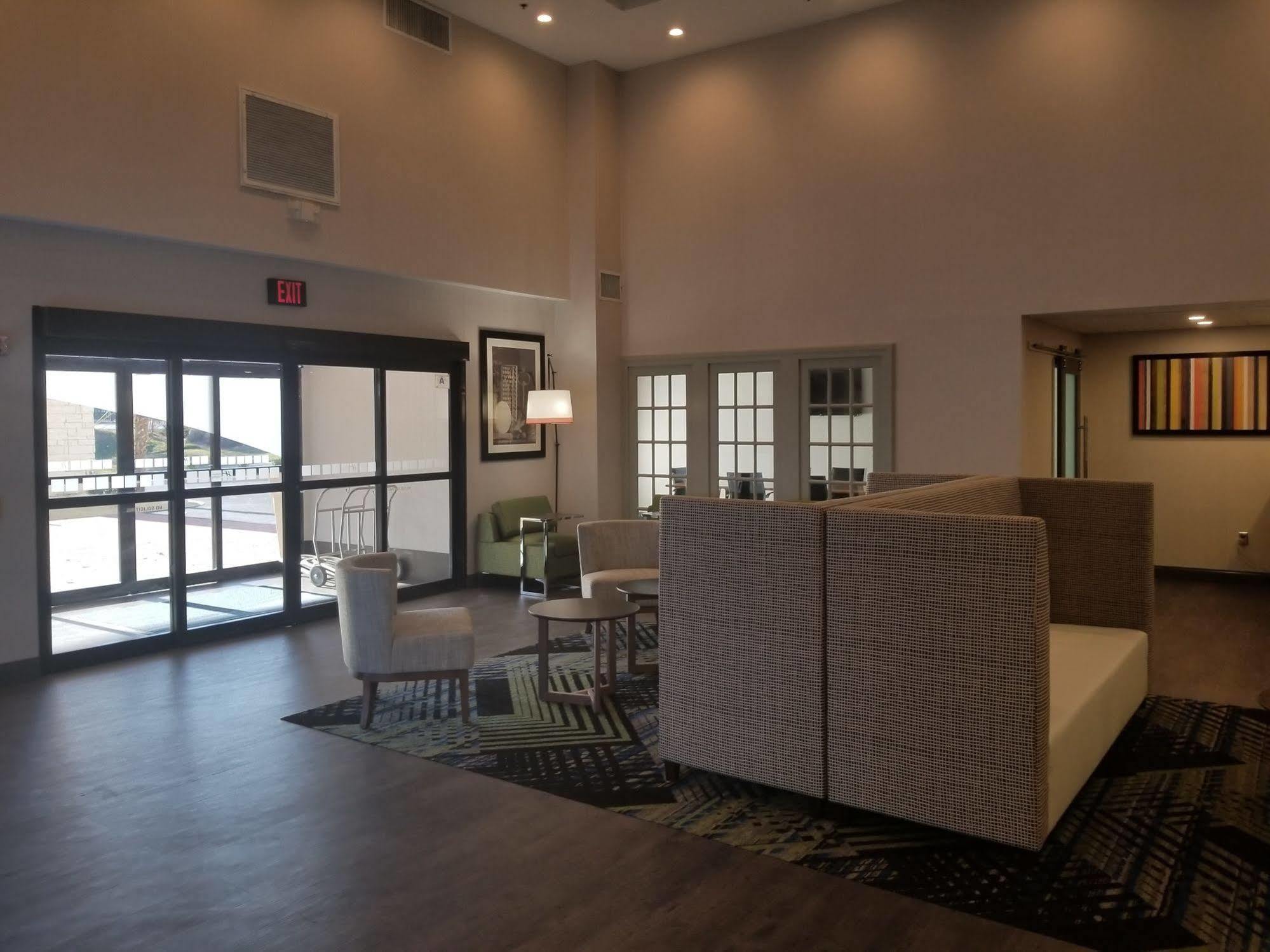 Delta Hotels By Marriott Columbia Northeast エクステリア 写真