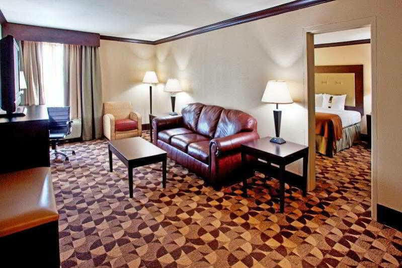 Delta Hotels By Marriott Columbia Northeast エクステリア 写真